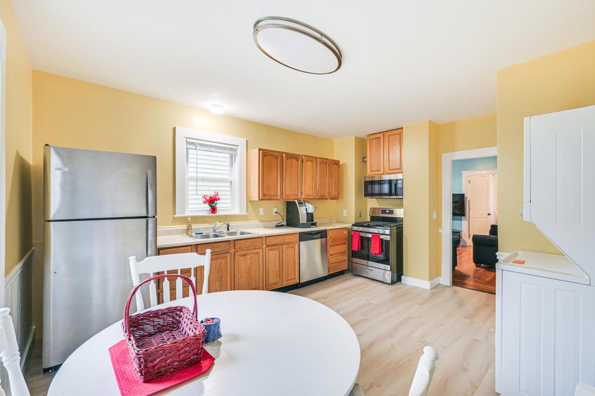 Medford Apartment Rental, 5 Mi To Downtown Boston Εξωτερικό φωτογραφία